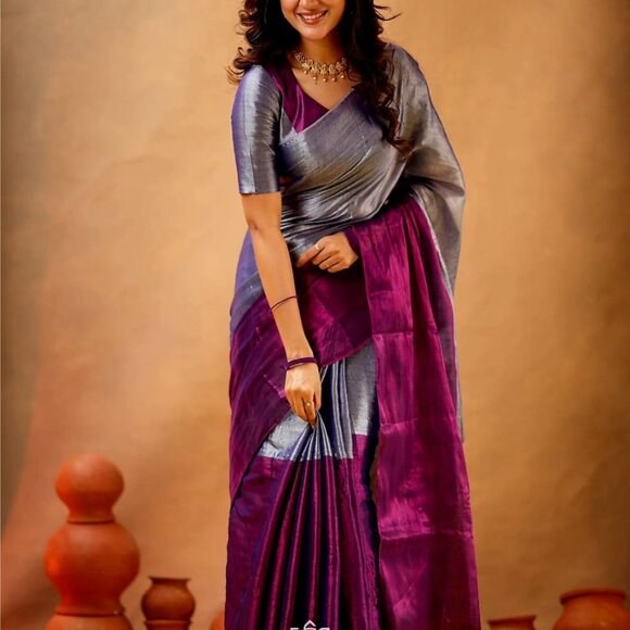 Khadi Cotton Saree - Picture 4 of 12